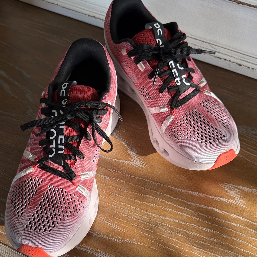 On Running Women's Athletic Shoes in Red and Black size 10 womens